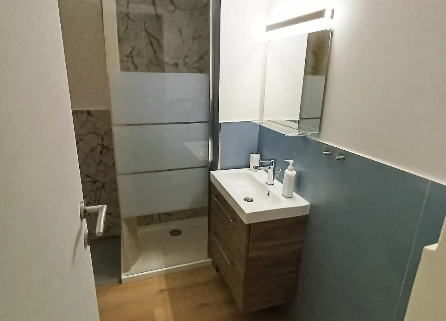 Renovated Apartment With Balcony In San Lorenzo - With Elevator Genoa